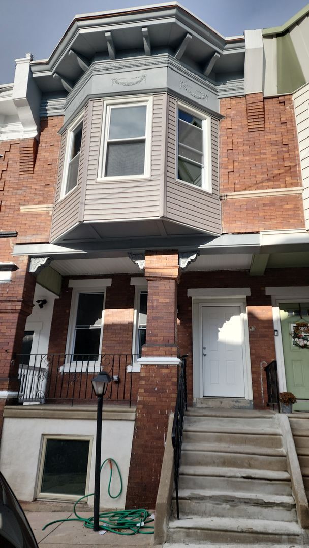 Building Photo - Newly renovated home!!!
