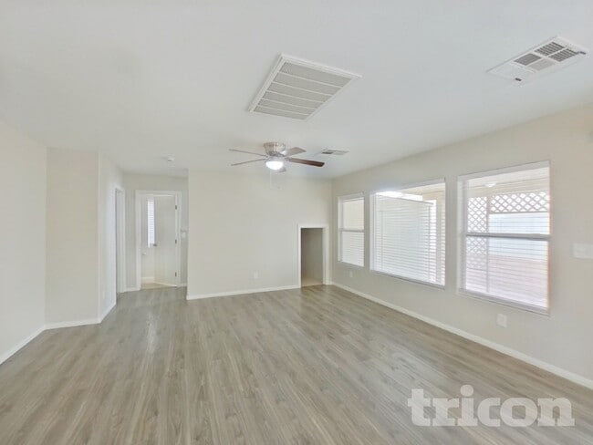 Photo - 5915 Balsam Pine Dr