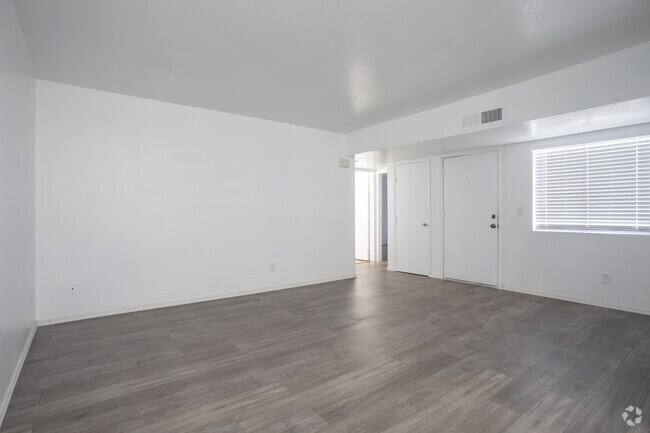 2HAB,1BA-850&nbsp;ft² - Bellevue Estates