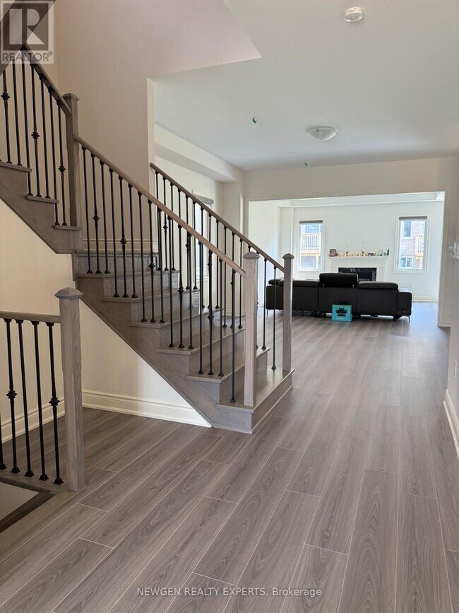 Photo - 2111 Crystal Dr