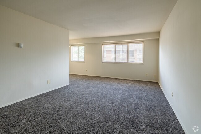 The Carlton 2BR, 1BA - 1,012SF - Living Room