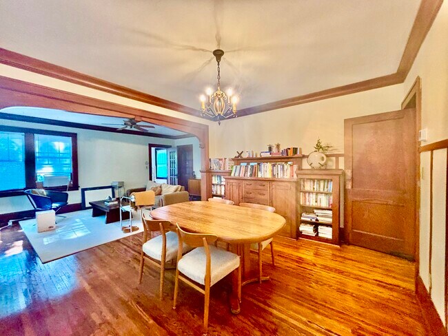 Photo - 157 Lexington Pky S Unit 157
