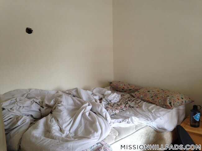 1572 Tremont St Unit 3