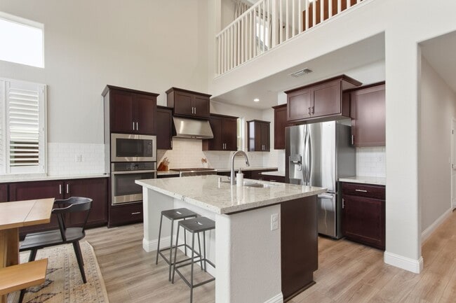 Photo - Springlake 3 Bedroom 3 Bathroom House