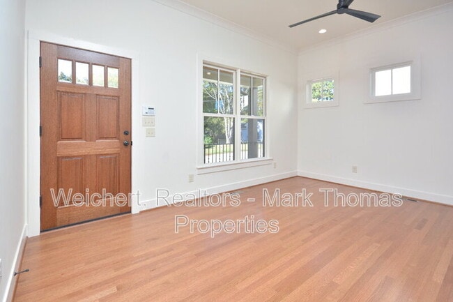 Photo - 2314 Stroller Ave