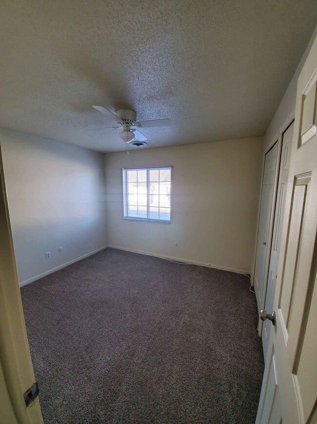 22137 Huron River Dr