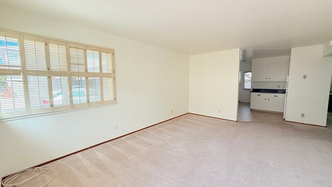 Photo - 2053 Central Ave Unit 2053 Central Ave B (LO)