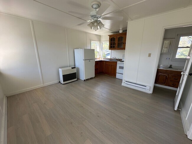 Photo - One bedroom, one bath, balcony and great v...