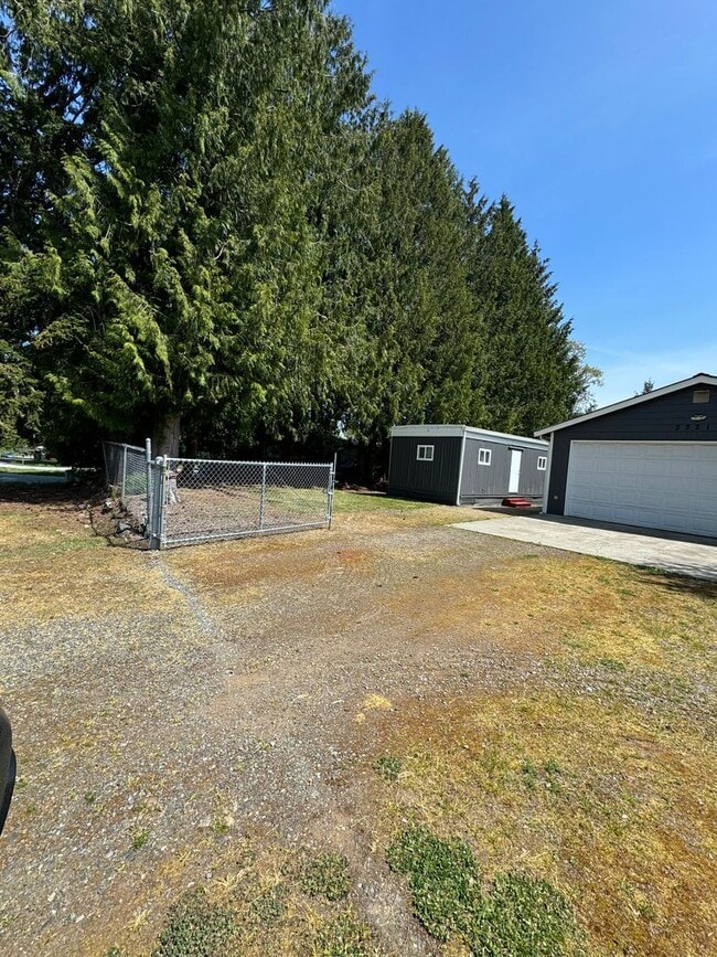 Photo - 2 Bedroom 1 Bathroom for rent 675 Square feet