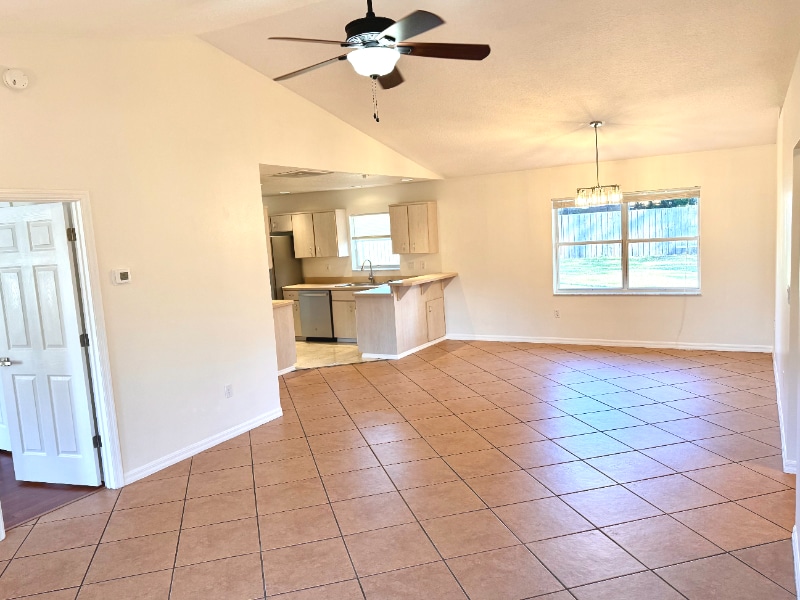 Photo - 40 Brunett Ln