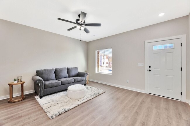 Photo - 5434 N Gray Dr