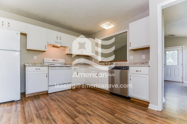 Photo - 6997 Candlewood Dr