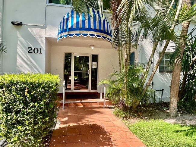 Building Photo - 201 Galen Dr Unit 211W Rental