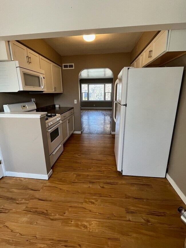 Photo - 217 W Cass St Unit 2W