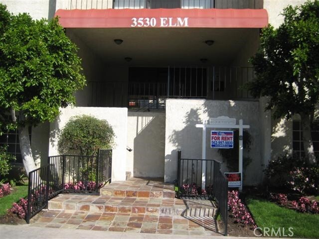 Photo - 3530 Elm Ave Condominio Unidad 303