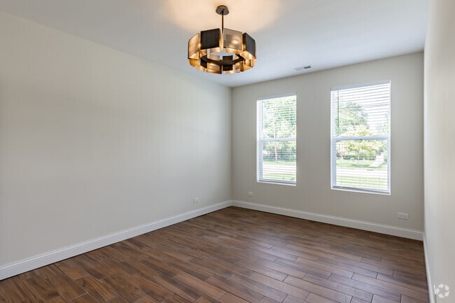 3BR, 2BA - 1,300SF - Primary Bedroom