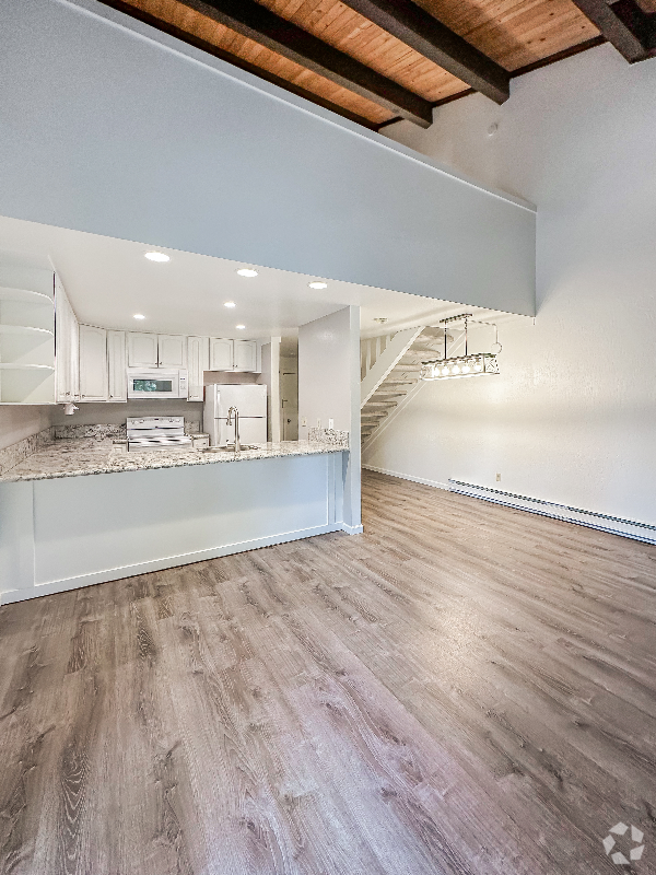 Building Photo - 807 Alder Ave Unit #14 Rental