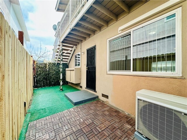 Photo - 4918 Tujunga Ave