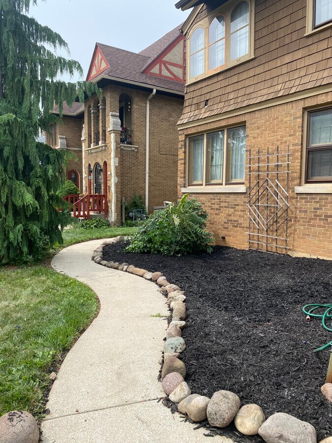 Photo - 2853 N Sherman Blvd Unit 2