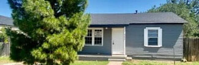 Photo - $0 First Month's Rent / $0 Deposit at Move-in