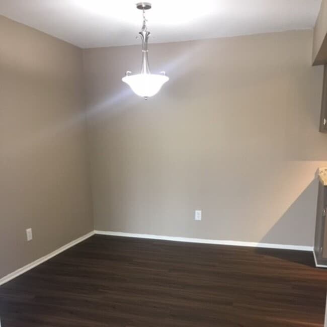 Photo - 10050 W Nine Mile Rd