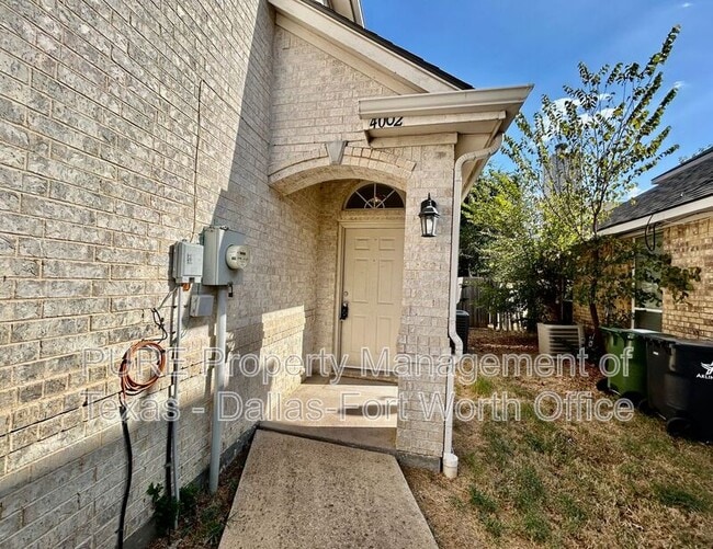 Photo - 4002 Cottage Park Ct