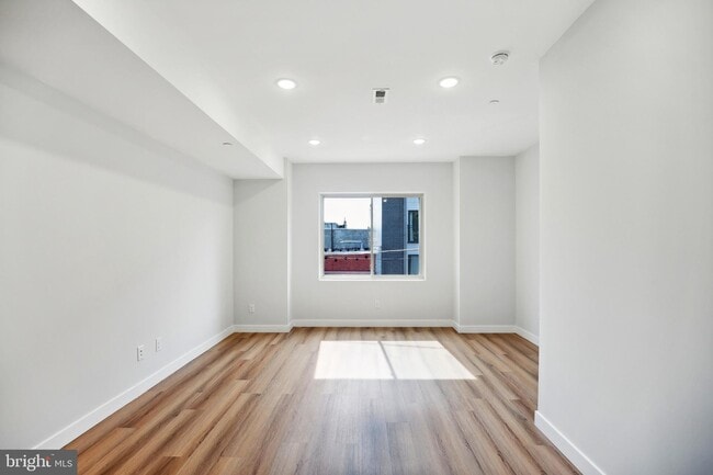Photo - 2222 N 7th St Unidad A