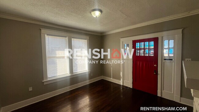 Photo - 1423 Lyndale Ave