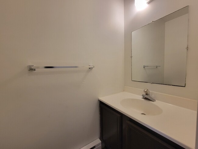 Photo - 102 Bradford Dr