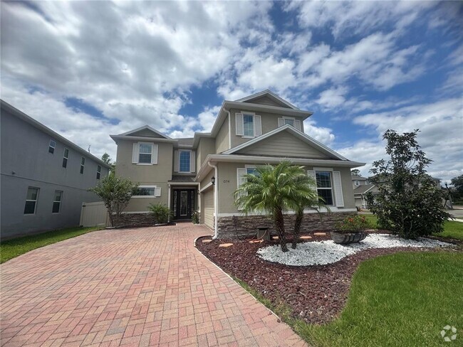 Building Photo - 1054 Castlevecchio Loop Rental