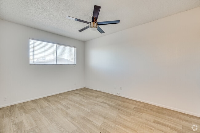 2HAB, 1BA - 900 ft² - Segundo dormitorio