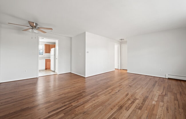 Building Photo - South Park Rental