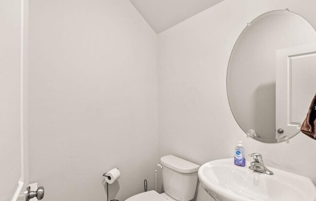 Photo - 310 Maple Run Dr