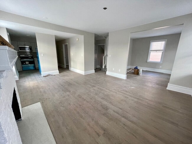 Photo - Beaver Street Sewickley-Residential - (Full Service) Unit Front