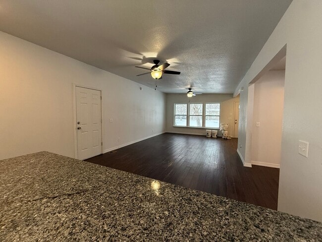 Photo - 3 Bedroom Home