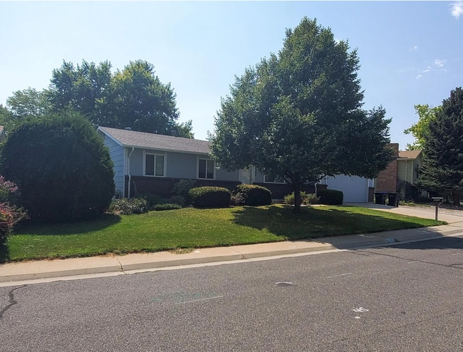Building Photo - 8762 W 75th Pl Rental