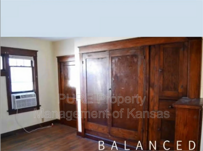 Photo - 808 SW 11th St Unit 4