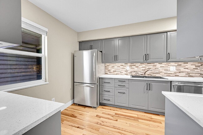 Photo - $2,500.00, 2-bed, 2.5 bath located in Denver.