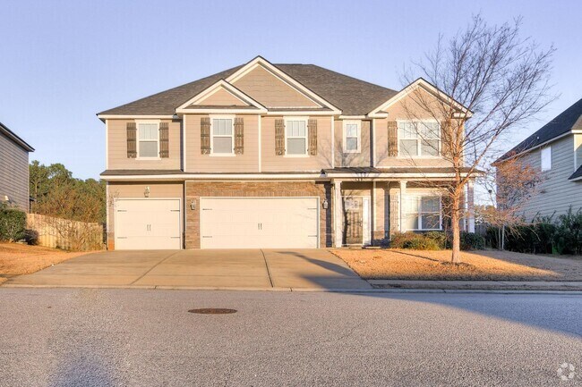 Building Photo - Large House in Grovetown!
