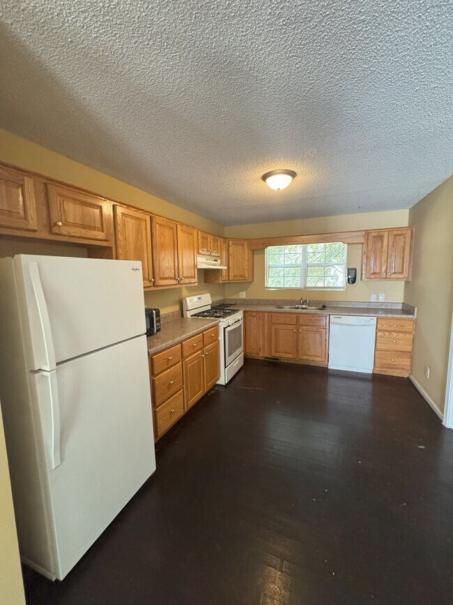 Photo - 189 Marlin St