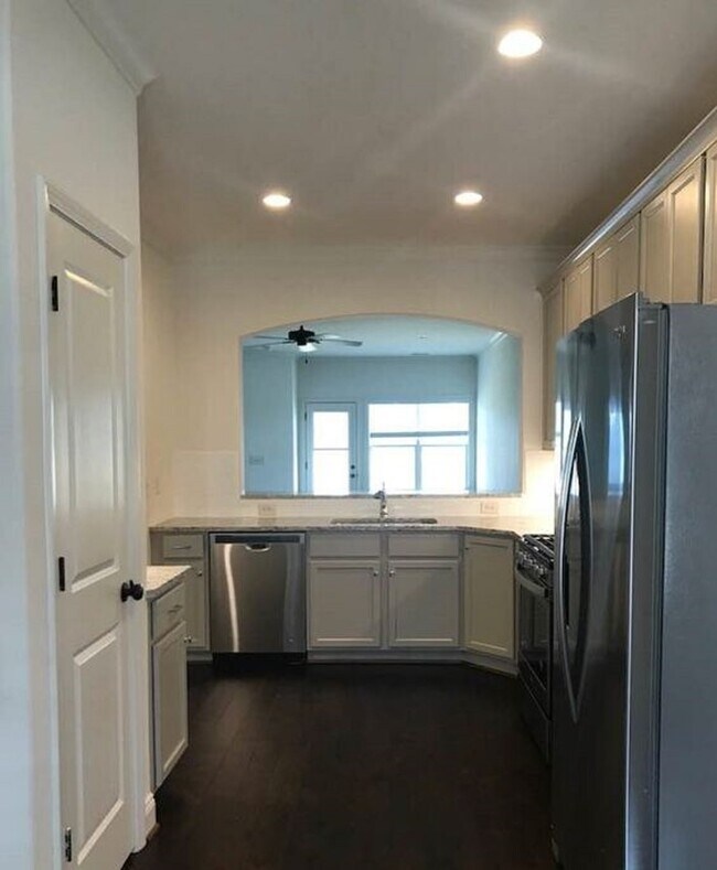 Photo - 4020 Lenox Rd