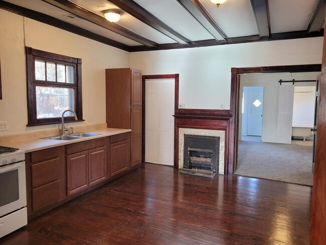 Photo - 726 W Colorado Ave