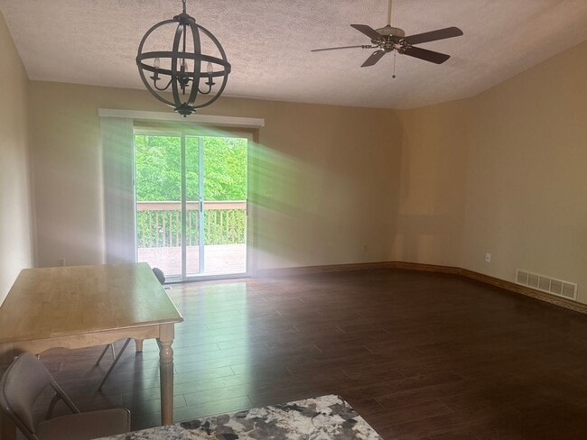 Photo - Condo for rent