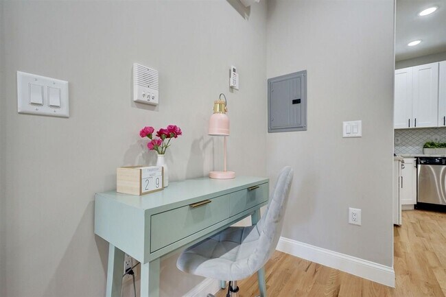 Photo - 346 Communipaw Ave Unit 2F