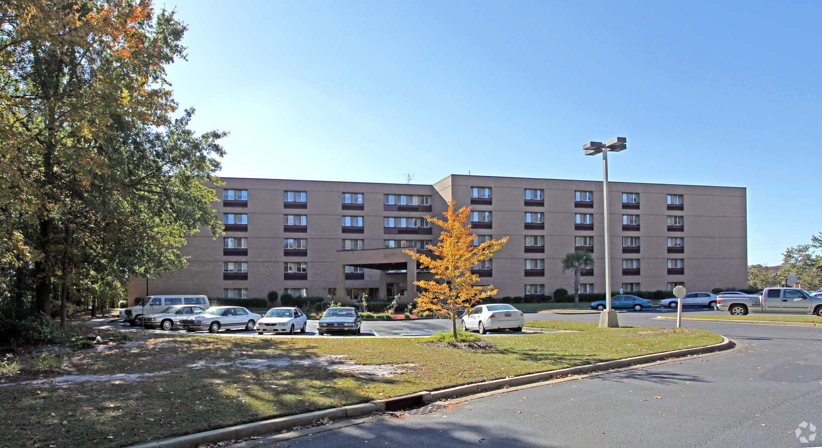 Photo - Palmetto Towers Apartments