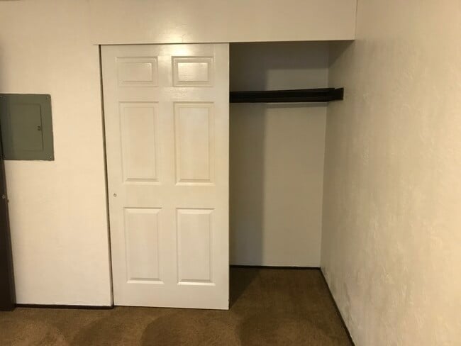 Photo - Woodland Park Apartments