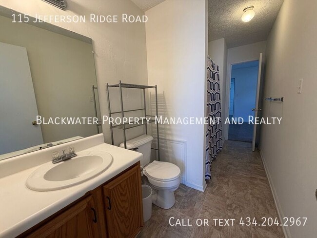Photo - 115 Jefferson Ridge Rd