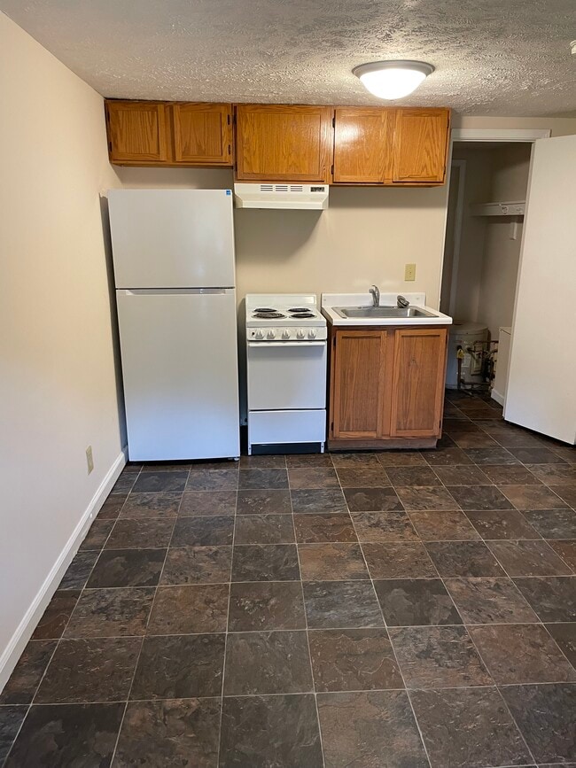 Kitchen/Living Space - 1201 Fort Crook Rd S Unit N