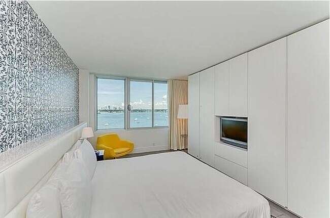 Photo - 1100 West Ave Unidad 1120