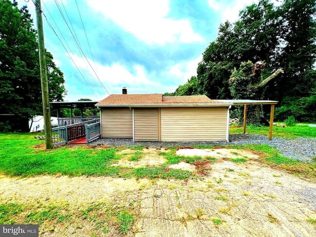 Photo - 11291 Pine Hill Rd